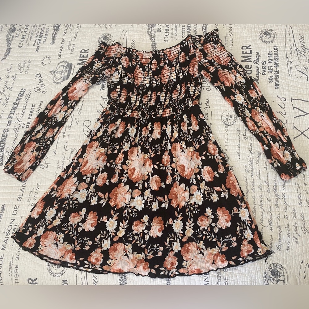 Altar'd State Off the Shoulder Smocked Floral Print Dress/Top Size: M - Picture 1 of 7